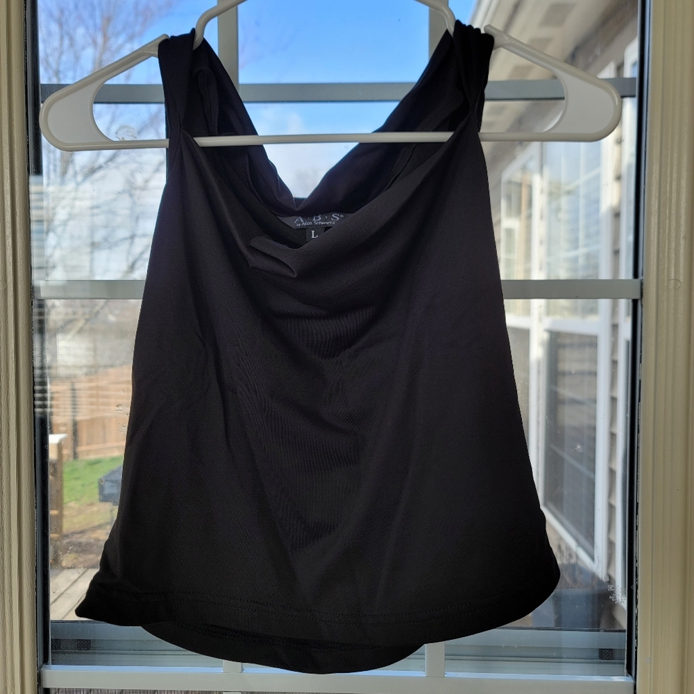 Cute little black shirt sleeveless. ABS by Allen Schwartz Size L